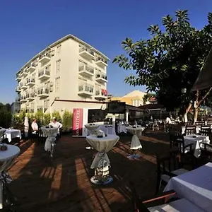 Makri Beach Отель
